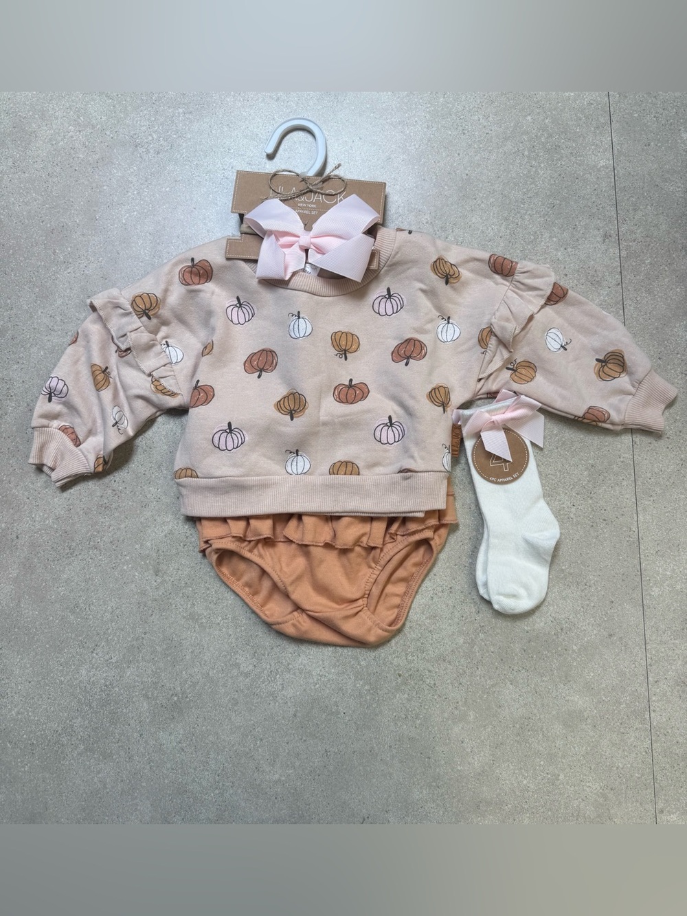 Lila & Jack Pink Bow Pumpkin Print Baby Apparel 4 piece Set